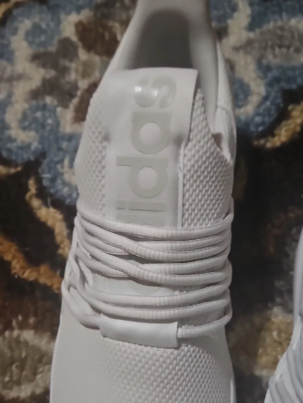 Adidas White Knit Lace-Up MENS Athletic Sneakers Sz 11